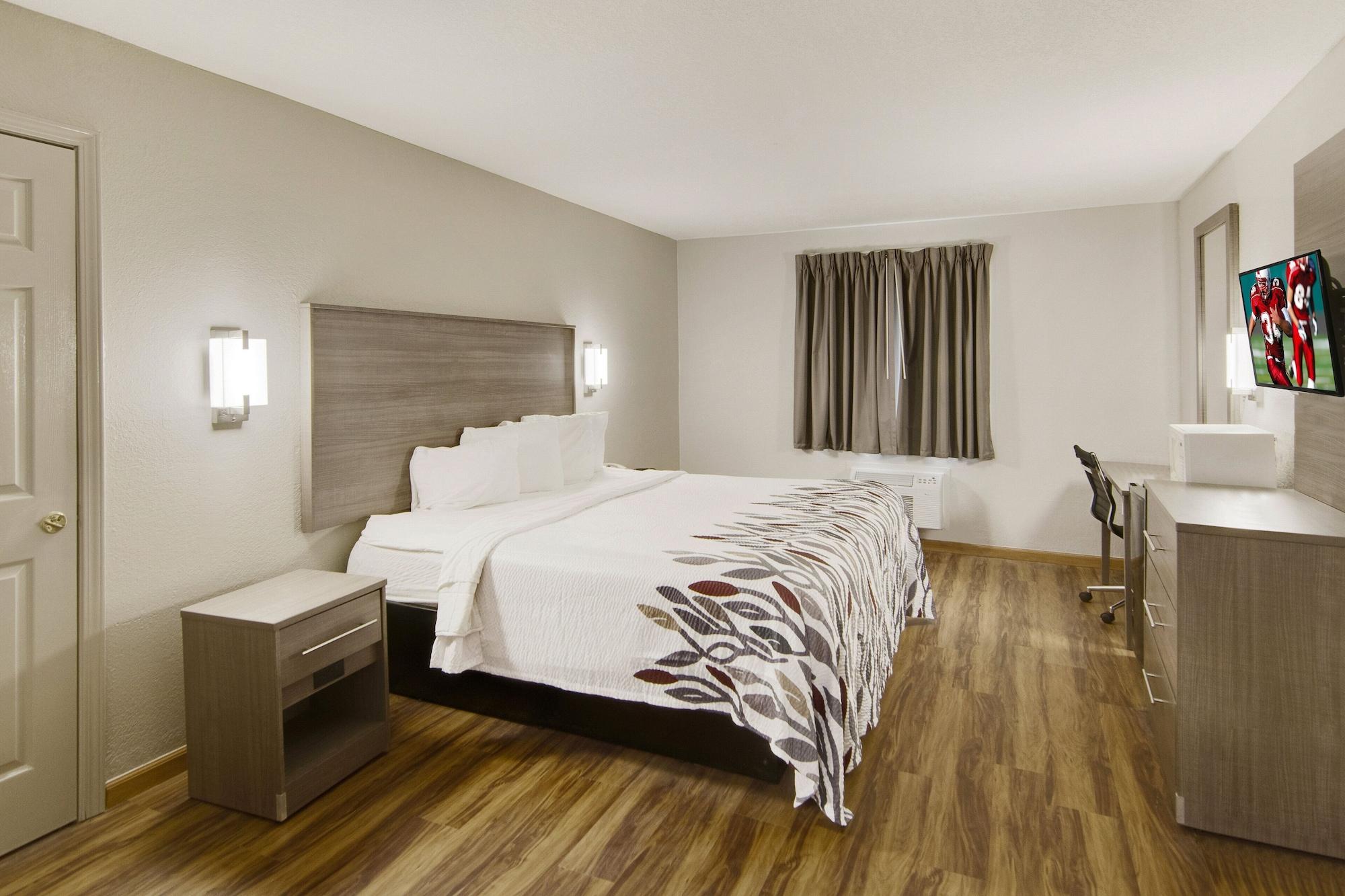 Red Roof Inn & Suites Pensacola-Nas Corry Beach Haven Ngoại thất bức ảnh